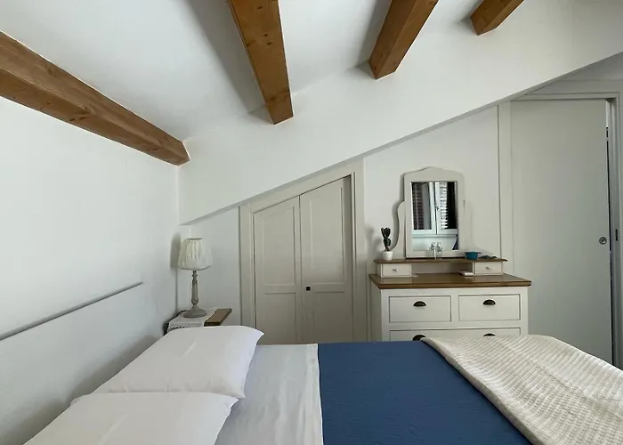 Terrazza Cala Affittacamere 3*